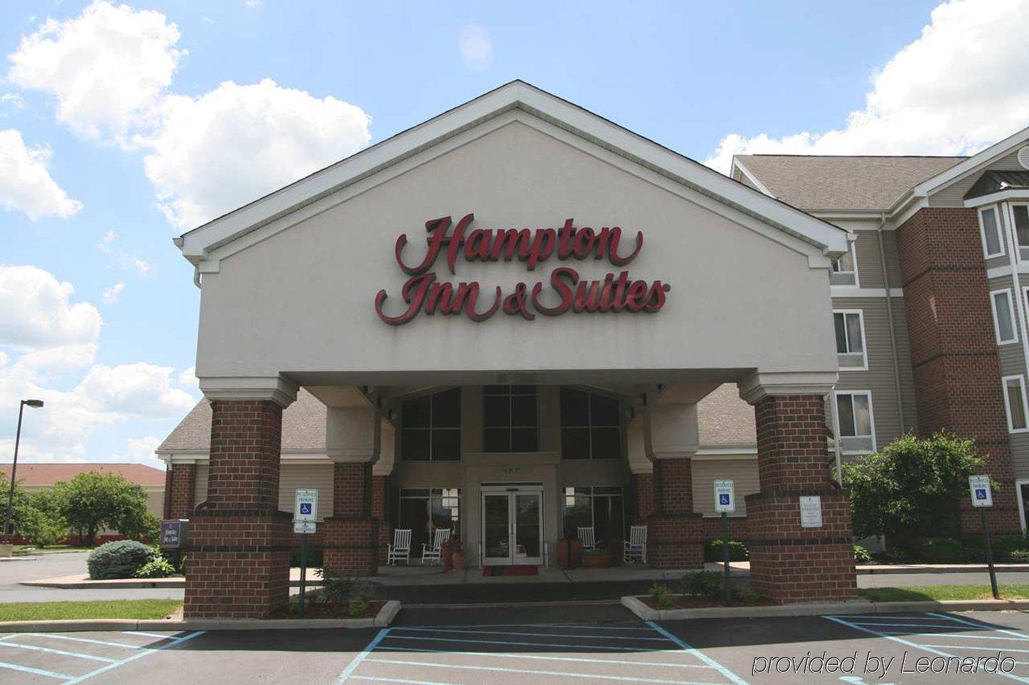 Hampton Inn & Suites Scottsburg Exterior photo